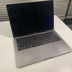 MacBook Pro (13-inch, 2019, Four thunderbolt 3 ports)