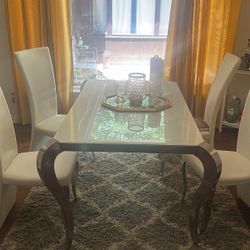 ✨ Modern Glass Dining Table w/ 4 White Chairs - $350 OBO ✨
