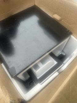 Upstreman Mini refrigerator