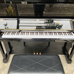 1993 Kawai CX21D Upright Piano 
