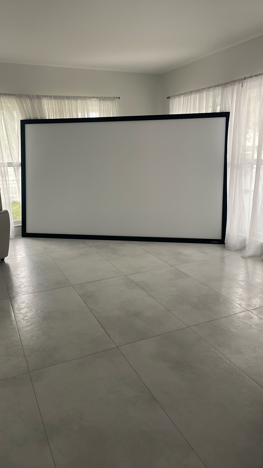 Ankio 120” Projector Screen – Great Condition!