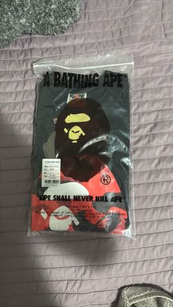 Bape t-shirt (large)