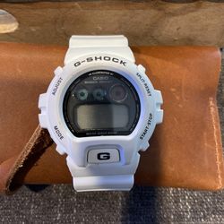 Gshock White Model #1289