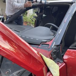 LA Auto Glass