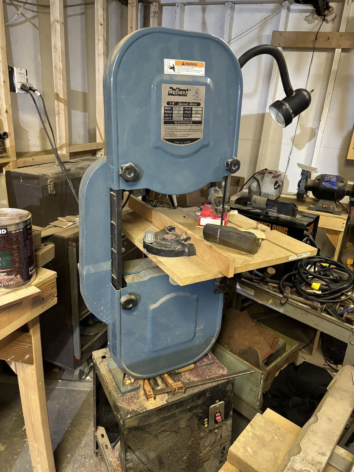 Wood Band Saw 