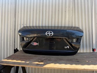 TOYOTA YARIS IA SCION IA ( 2016 2017 2018) trunk shell deck lid mounted used OEM