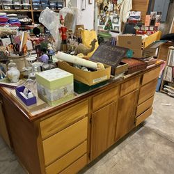 Liquidating Contents of Large Arts & Crafts Studio