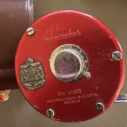 IN ALL ORIGINAL Garcia  Abu Ambassadeur Reel Still In Leather Bag