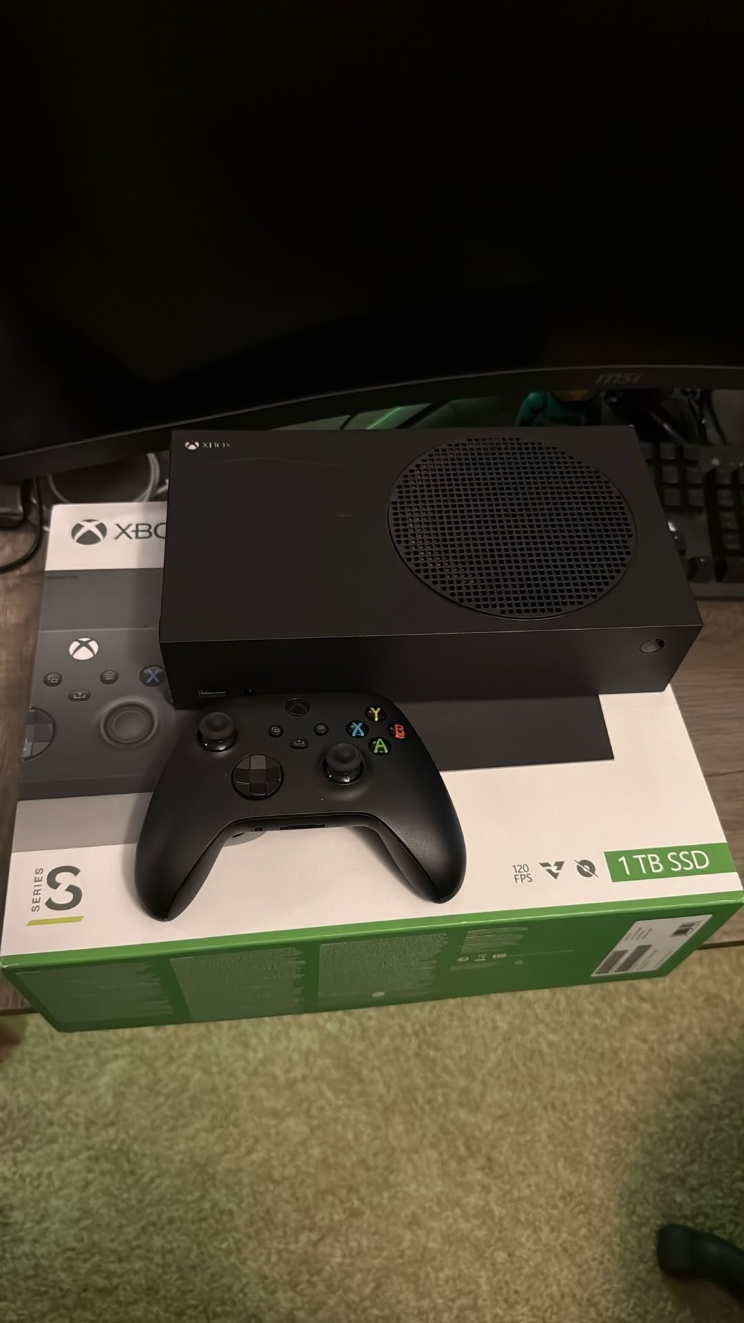 Xbox Series S 1TB All digital Console With Controller