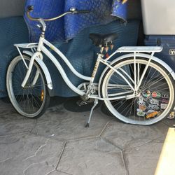Beach Cruiser Bike 