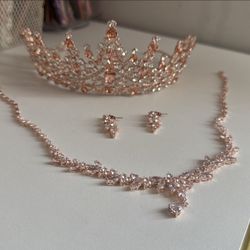 Quinceañera Crown Set 