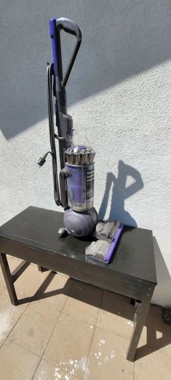 Dyson vaccuum
