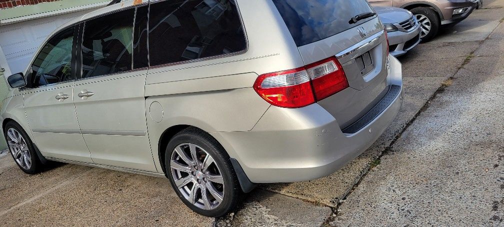 2005 Honda Odyssey