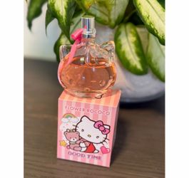 Hello Kitty glass bottle perfume