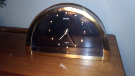 Vintage Sieko Quartz Half-Moon Table Clock
