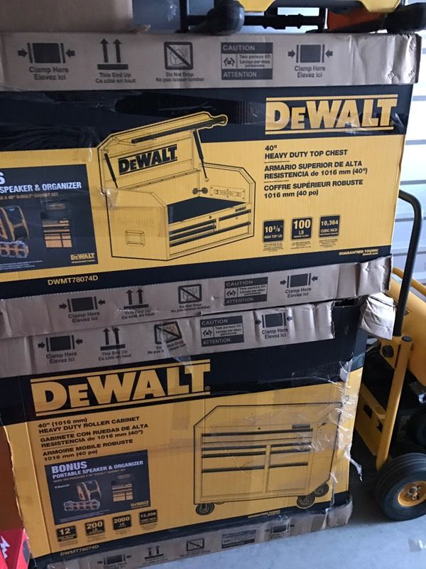 Dewalt 40 In. 11-drawer Tool Chest And Rolling Tool Cabinet Set, Black 