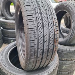 215/50/17 MICHELIN (4 GOOD USED TIRES)