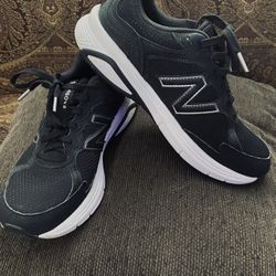 TENIS NEW BALANCE NÚMERO # 8 DE MUJER SEMI NUEVOS