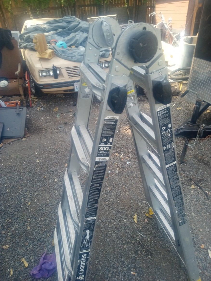 Gorilla Ladder Aluminum 18ft Multi Position