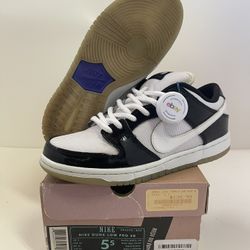 Nike SB Dunk Low Pro Concord 2013 Black White (304929–043) Size 5.5Y | 7W