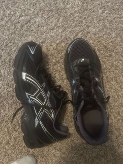 Black asics