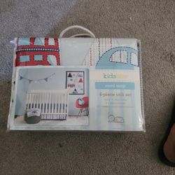 4 Piece Crib Set - New