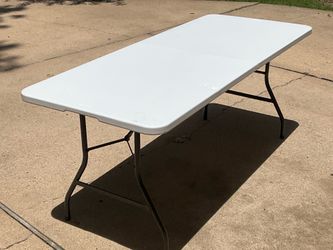 COSCO FOLD-IN-TABLE