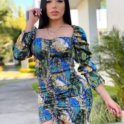 New Women's Dress Size S/M