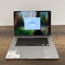 16" MacBook Pro Touchbar 500GB SSD*16GB RAM*2.6Ghz Intel 6 Core i7
