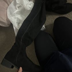 Boots $3