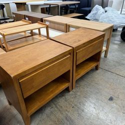 Set of 2 Silk&Snow Nara Nightstand( Small damage in corner)