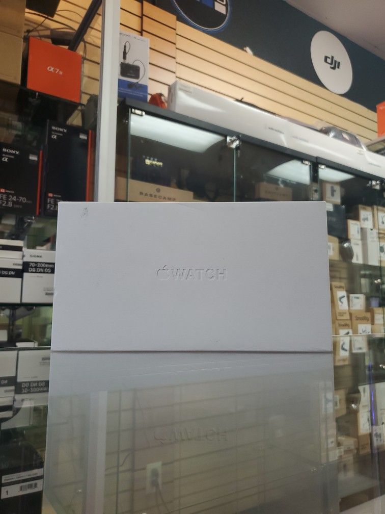 Apple Watch Ultra 3 Titanium Case