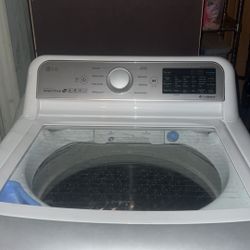 LG Washer And Dryer (GAS)