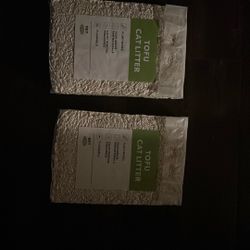 Two cat tofu litter, 10 bucks
