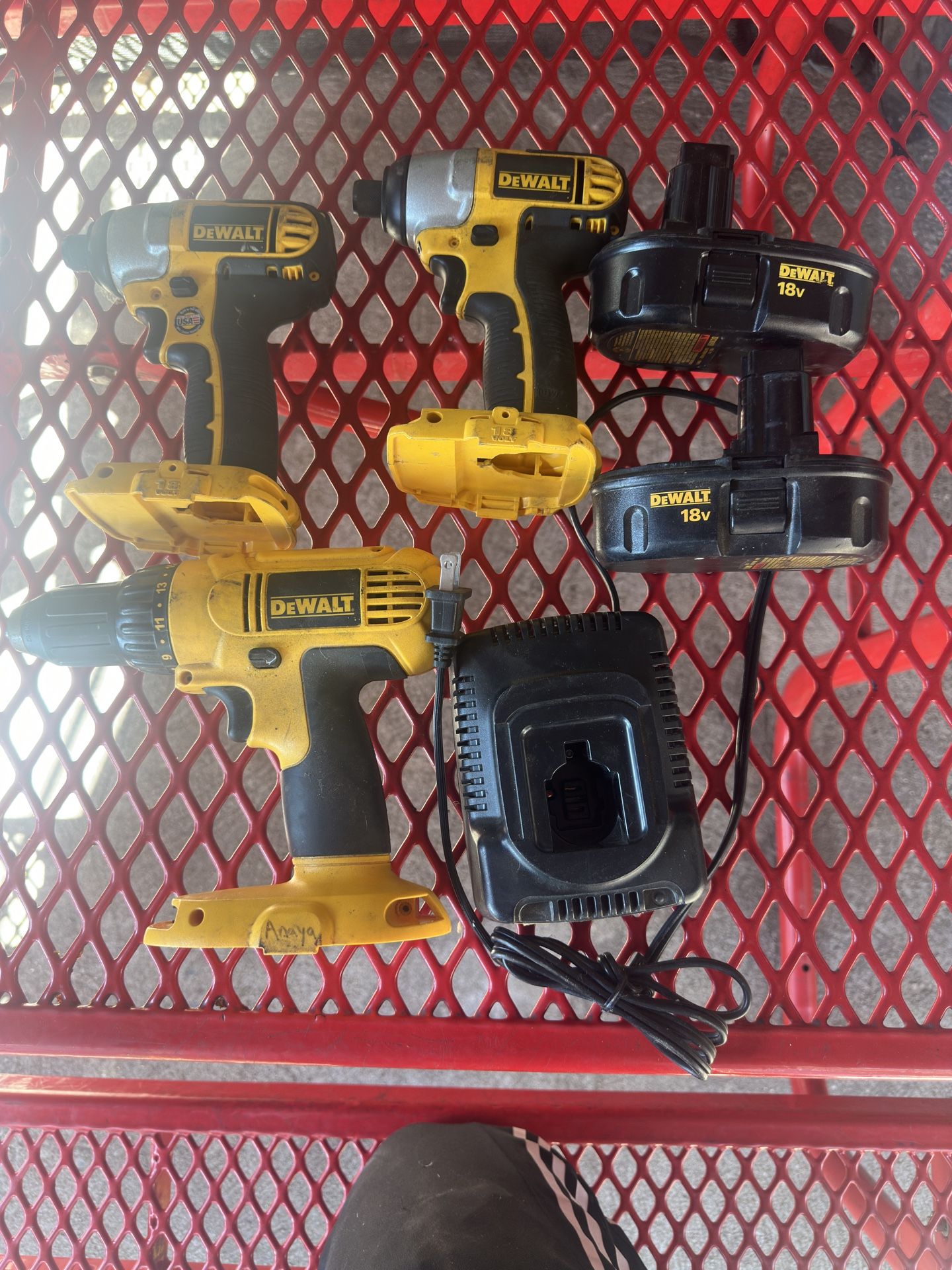 Cordless Dewalt Impact And Drill Set
