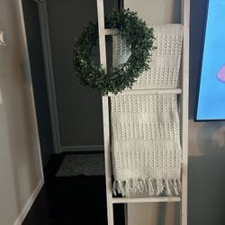 Hobby Lobby Blanket Ladder for Sale in Ceres CA OfferUp