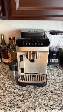 Delonghi Magnifica Evo Espresso Machine