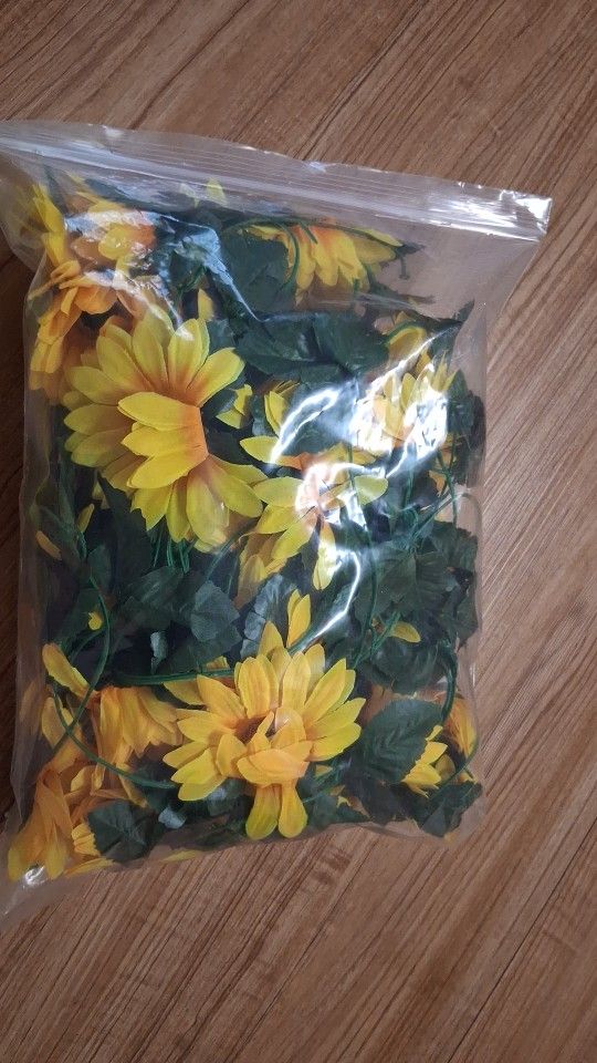 4 SUNFLOWER GARLAND STRINGS