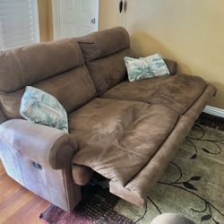 Reclining Sofa
