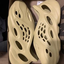 Yeezy Foam Runner Sz 13 