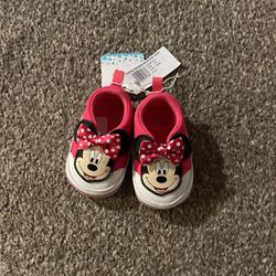 Size 2 Girls Minnie Mouse Shoes 