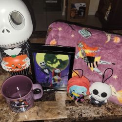 NIGHTMARE BEFORE XMAS HALLOWEEN BUNDLE FOR SALE!