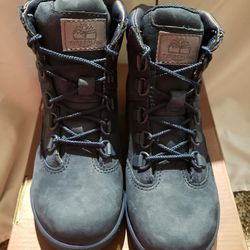 Boys Size 12 Navy Timberland Boots