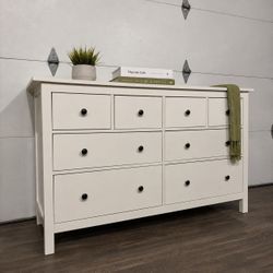 HUGE Solid Wood 8-Drawer Dresser, White Gloss | Hemnes