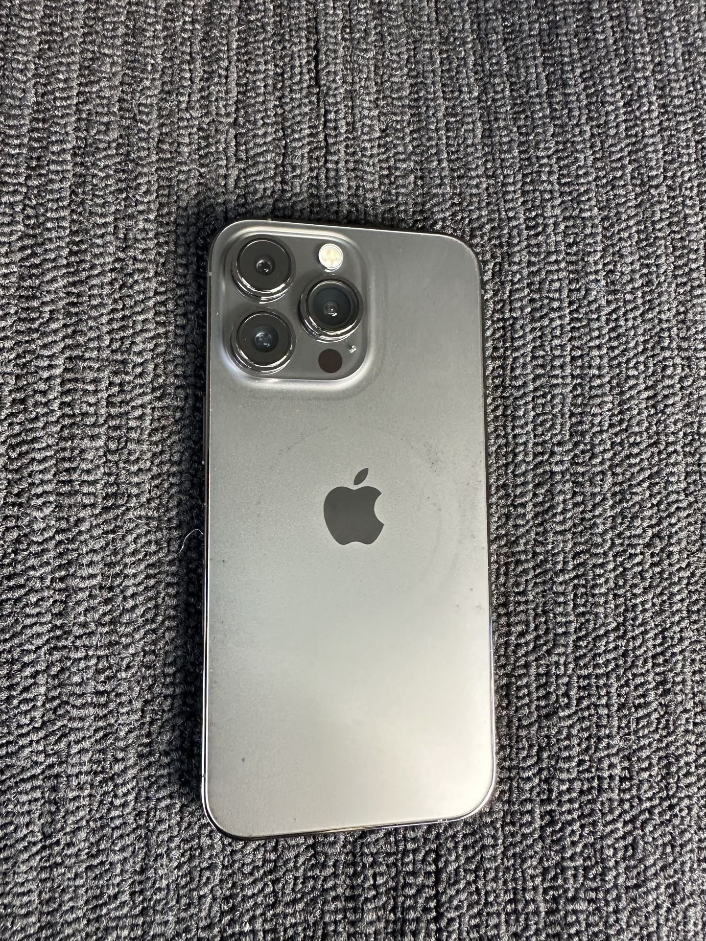 iPhone 13 Pro (256GB)