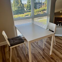 Ikea MELLTORP White Dining Table w/ TEODORES Chairs