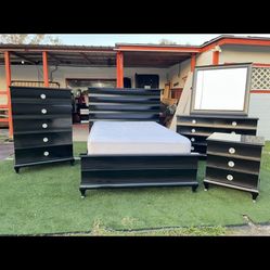 Full size bedframe
