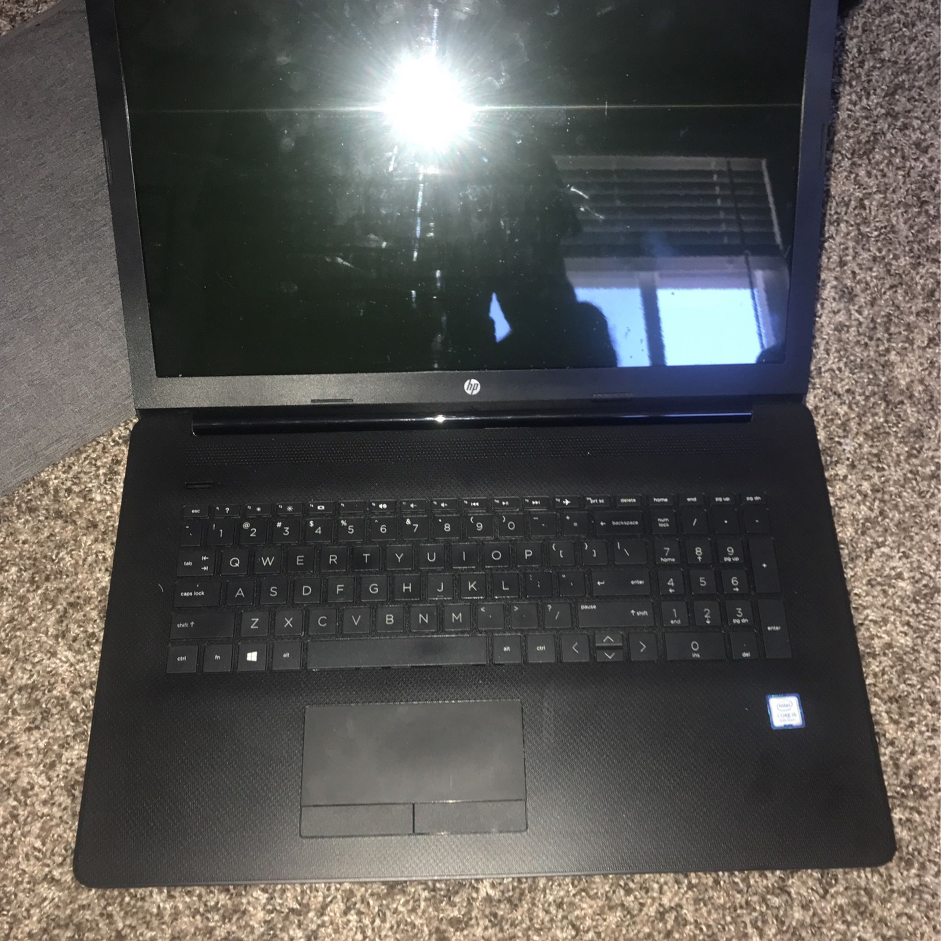 2019 Hp Laptop With 10 Key On The Side With Charger And Case