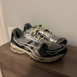 Asics Gel Kayano 14 Black Glacier Size 9.5US