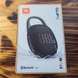 JBL Clip 5 Bluetooth Speaker Waterproof